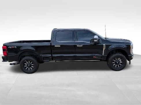 Used 2024 Ford F250 Platinum AWD/4WD image 2