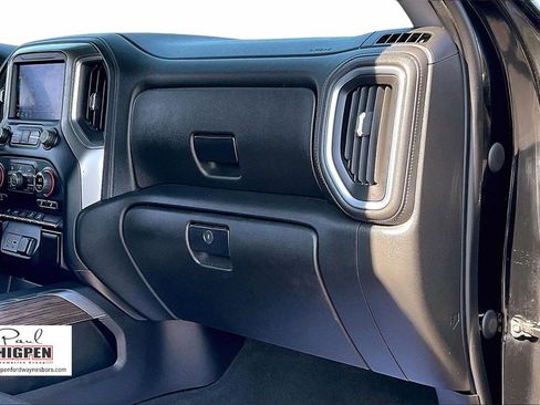 Used 2021 Chevrolet Silverado 1500 RST image 16