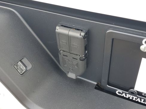 New 2026 GMC Sierra 1500 Elevation w/ Elevation Premium Package image 8