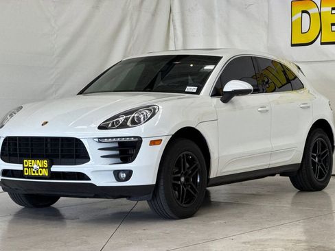 Used 2015 Porsche Macan S image 8