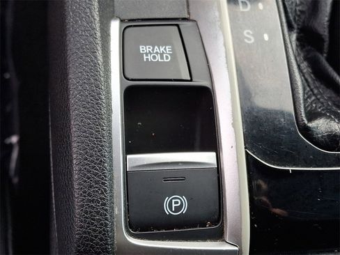 Used 2019 Honda Civic Sport image 23