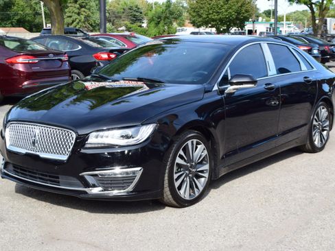 Used 2020 Lincoln MKZ Reserve image 3