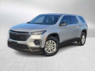 Used 2022 Chevrolet Traverse LS video 1