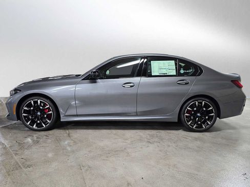 Used 2026 BMW 330i xDrive Sedan w/ M Sport Package AWD/4WD image 6
