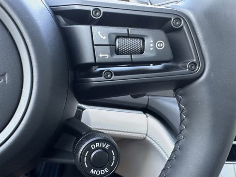 New 2026 Porsche Panamera 4 image 27