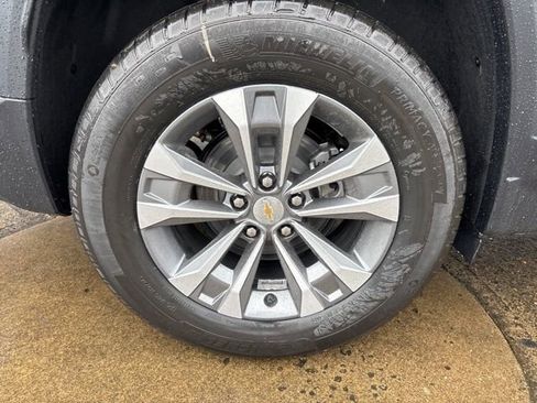 New 2026 Chevrolet Equinox LT w/ Safety and Technology Package AWD/4WD image 13