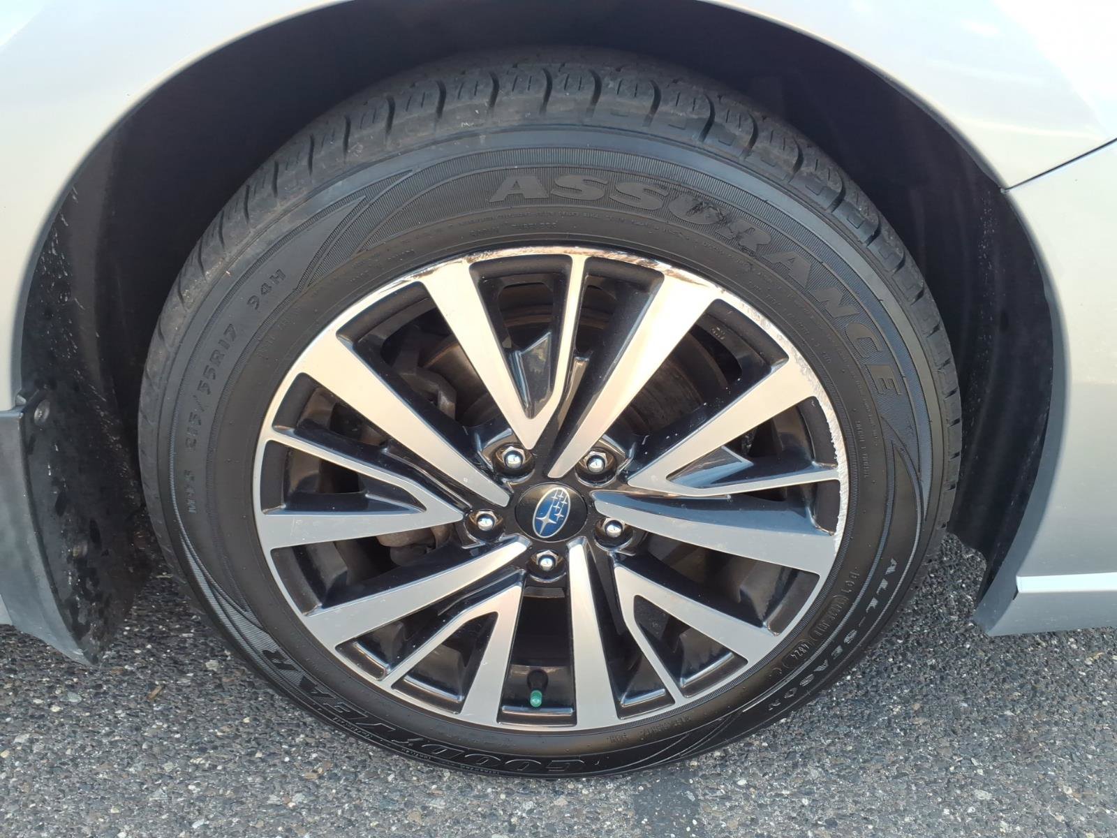 Used 2019 Subaru Legacy 2.5i Premium AWD/4WD image 7