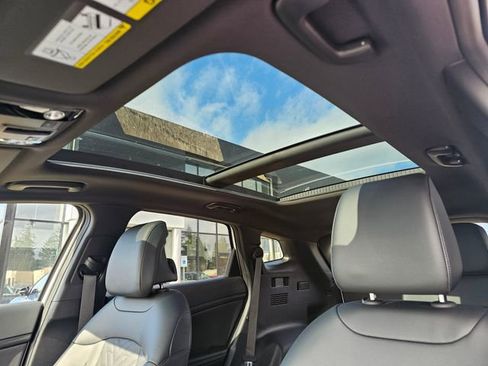 New 2026 Kia Sportage X-Line w/ X-Line Premium Package AWD/4WD image 19