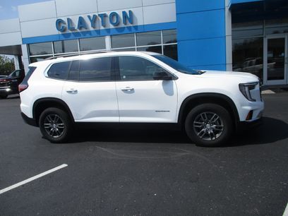 Used 2025 GMC Acadia Elevation