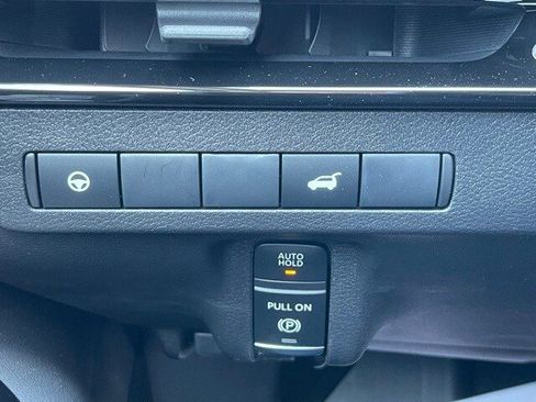 New 2025 Nissan Murano SV image 30