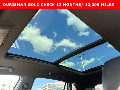 Used 2023 Volkswagen Atlas Cross Sport SEL R-Line image 20