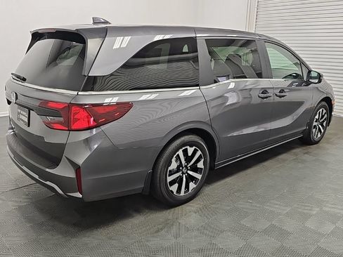 New 2026 Honda Odyssey EX-L image 8
