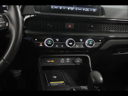 Used 2024 Honda CR-V EX-L image 13