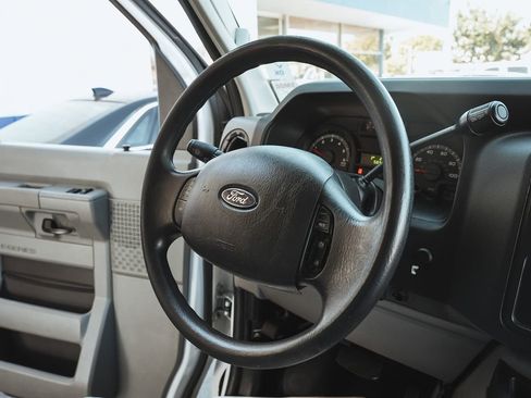 Used 2013 Ford E-150 and Econoline 150 w/ PWR Group image 20