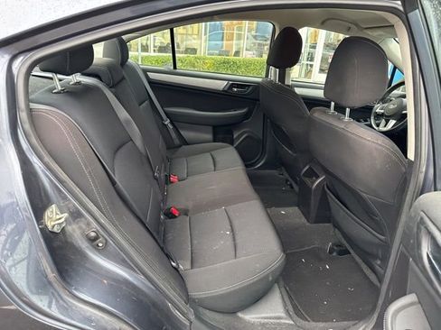Used 2017 Subaru Legacy 2.5i Premium image 11