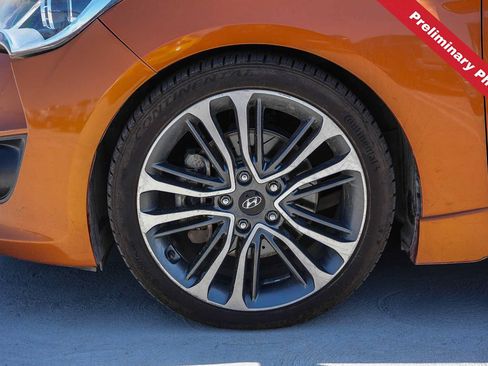 Used 2016 Hyundai Veloster Turbo w/ Option Group 04 FWD image 12