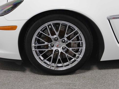 Used 2013 Chevrolet Corvette Grand Sport w/ 3LT Preferred Equipment Group image 41