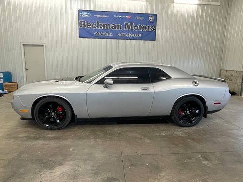 Used 2010 Dodge Challenger SRT8 w/ SRT Option Group II image 2