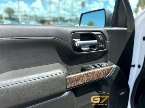 Used 2019 GMC Sierra 1500 Denali w/ Denali Ultimate Package AWD/4WD image 20