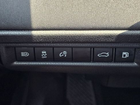 Used 2025 Toyota Camry LE FWD image 21