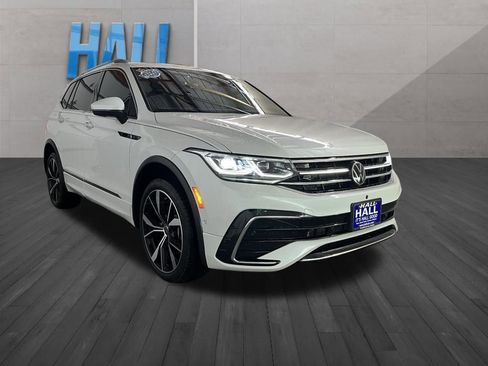 Certified 2024 Volkswagen Tiguan SEL R-Line image 7