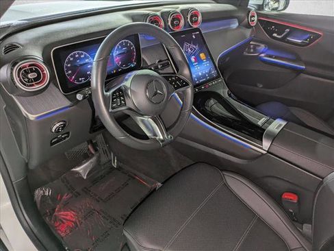 Certified 2025 Mercedes-Benz GLC 300 image 10