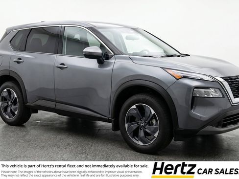 Used 2025 Nissan Rogue SV FWD image 1