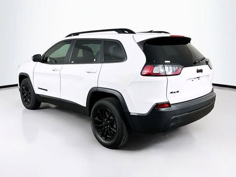 Used 2023 Jeep Cherokee Altitude Lux AWD/4WD image 4