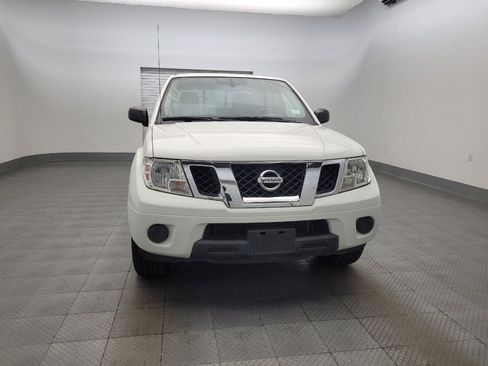 Used 2019 Nissan Frontier SV image 14