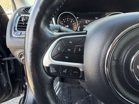 Used 2018 Jeep Compass Limited w/ Navigation Group image 20