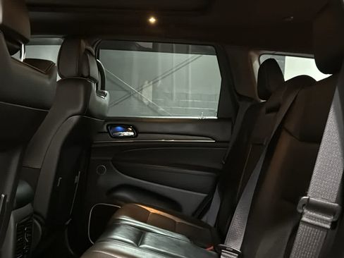 Used 2020 Jeep Grand Cherokee High Altitude AWD/4WD image 26