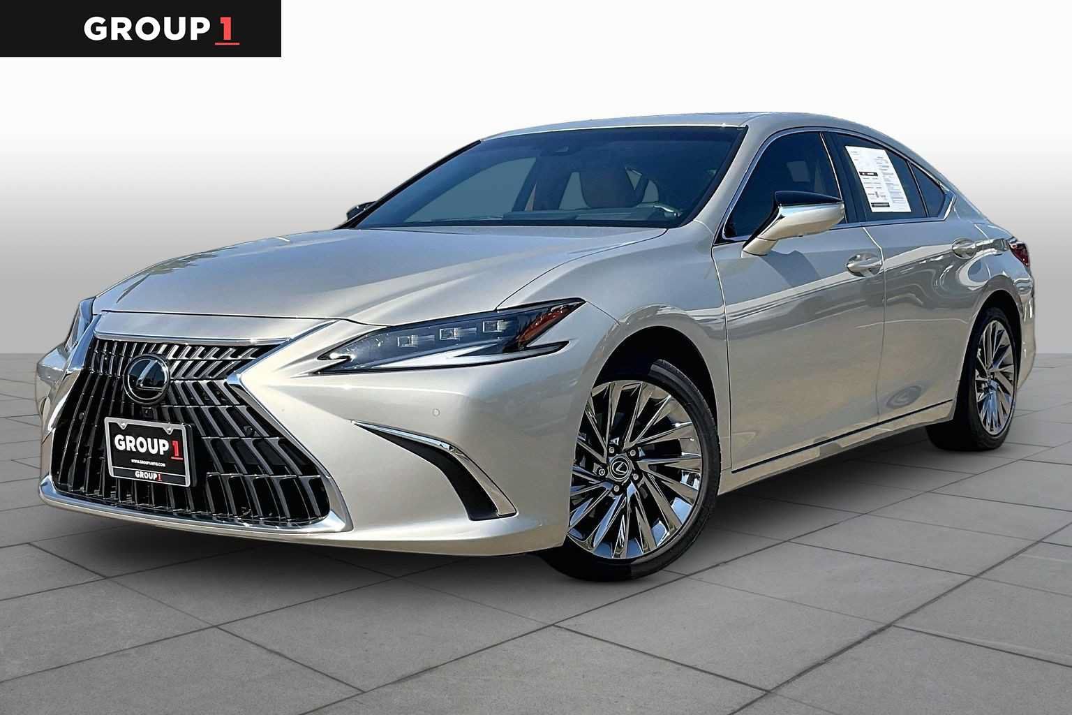 Used 2024 Lexus ES 300h Ultra Luxury w/ Accessory Package (Z2) FWD image 1