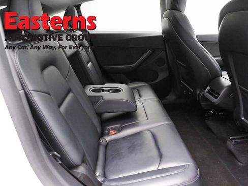 Used 2022 Tesla Model Y Long Range image 20