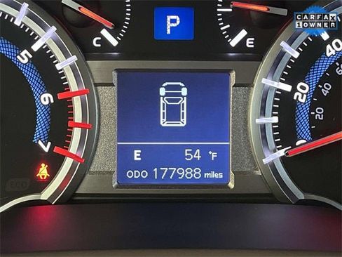 Used 2018 Toyota 4Runner SR5 image 36