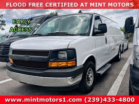 Used 2019 Chevrolet Express 3500 LT w/ LT Preferred Equipment Group image 1