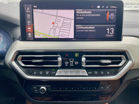 Used 2022 BMW X4 M40i w/ Premium Package image 19