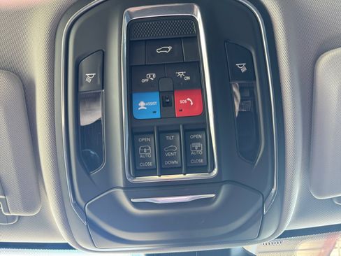 Used 2022 Jeep Grand Cherokee Limited 4xe AWD/4WD image 26
