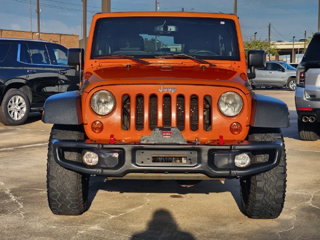Used 2013 Jeep Wrangler Unlimited Rubicon AWD/4WD image 2