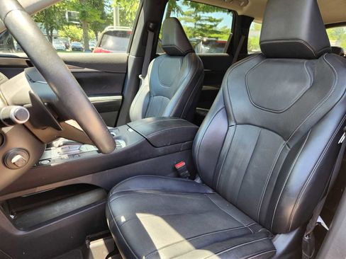 Certified 2023 INFINITI QX60 Luxe w/ Cargo Package AWD/4WD image 7