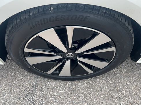Used 2019 Nissan Altima 2.5 SV FWD image 30