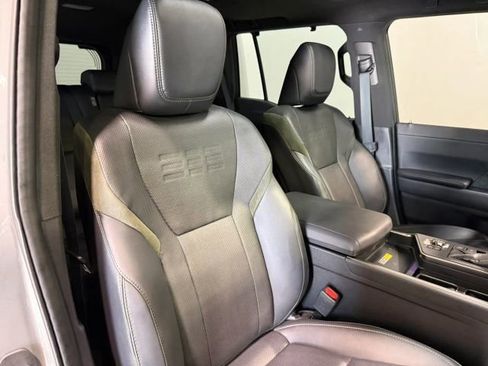 Used 2024 Lexus GX 550 AWD/4WD image 27