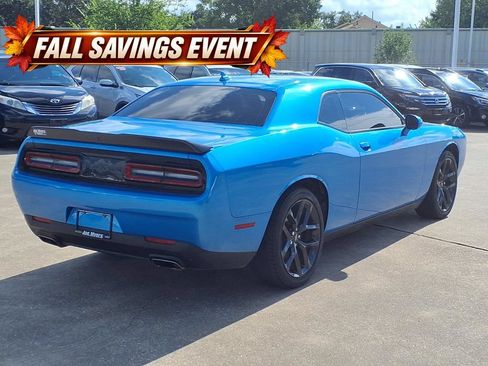 Used 2023 Dodge Challenger SXT w/ Plus Package RWD image 4