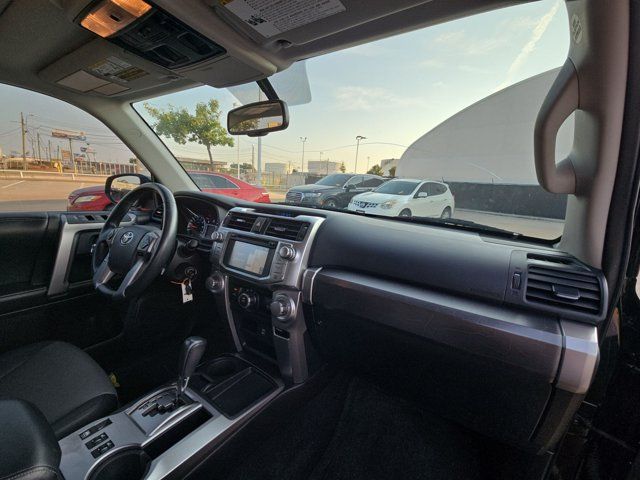 Used 2016 Toyota 4Runner SR5 Premium RWD image 22
