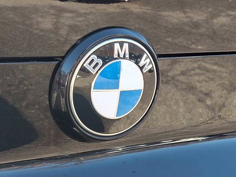 Certified 2023 BMW X6 xDrive40i w/ Executive Package image 30