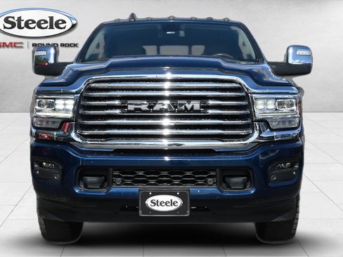 Used 2023 RAM 2500 Limited AWD/4WD image 2