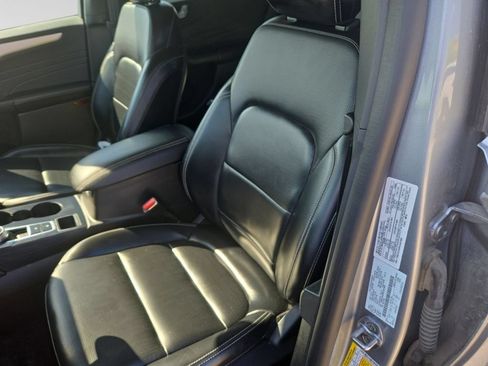 Used 2024 Ford Escape Platinum AWD/4WD image 24