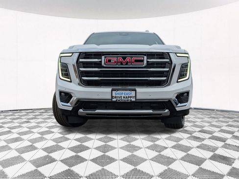 New 2026 GMC Yukon Elevation image 19