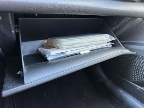 Certified 2023 Hyundai Elantra SEL image 26