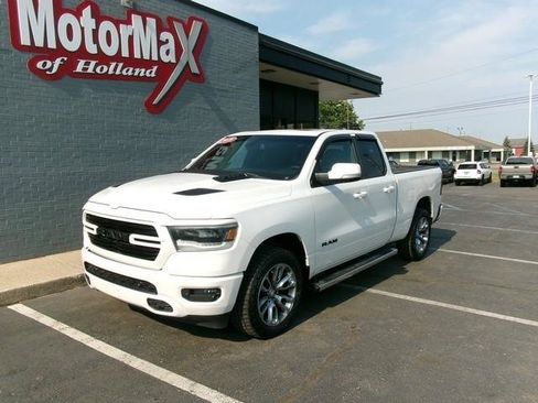 Used 2019 RAM 1500 Sport w/ Level 2 Equipment Group AWD/4WD image 2