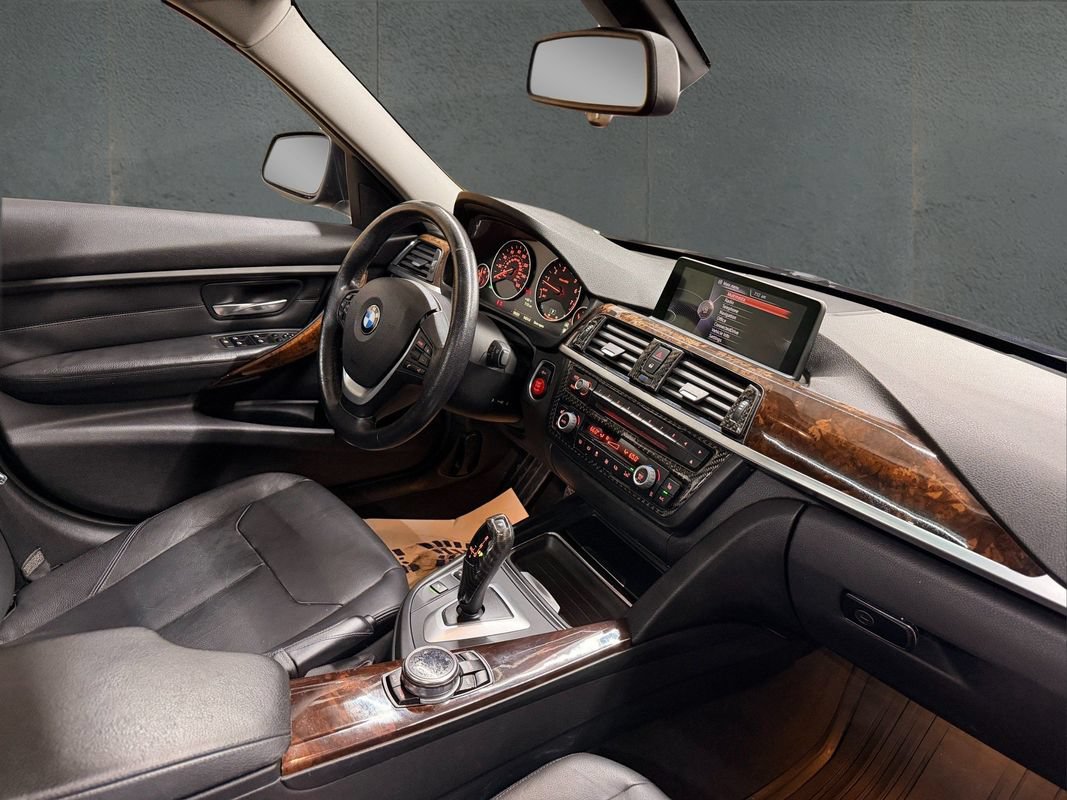 Used 2014 BMW 328i xDrive Sedan AWD/4WD image 26